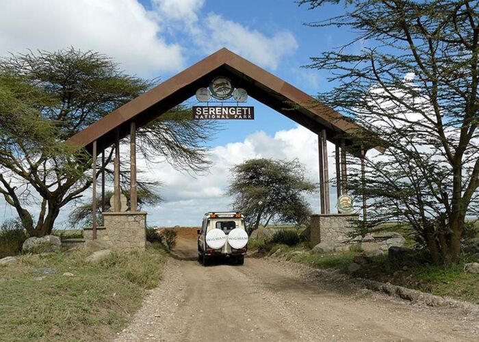 Eingang zum Serengeti Nationalpark