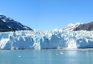 Unsere Rundreise in Alaska führt uns auch in den Glacier Bay Nationalpark.