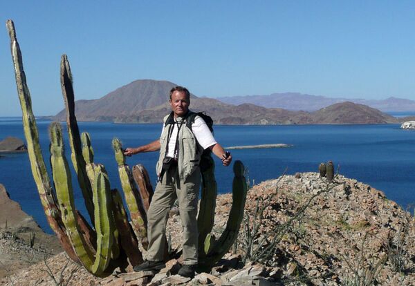 Nach einer Wanderung die verdiente Pause mit Weitblick auf der Baja California in Mexiko
