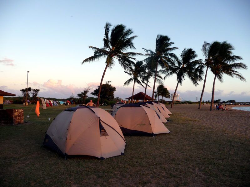 Abendstimmung am Campingplatz direkt am Strand auf Big Island auf Hawaii